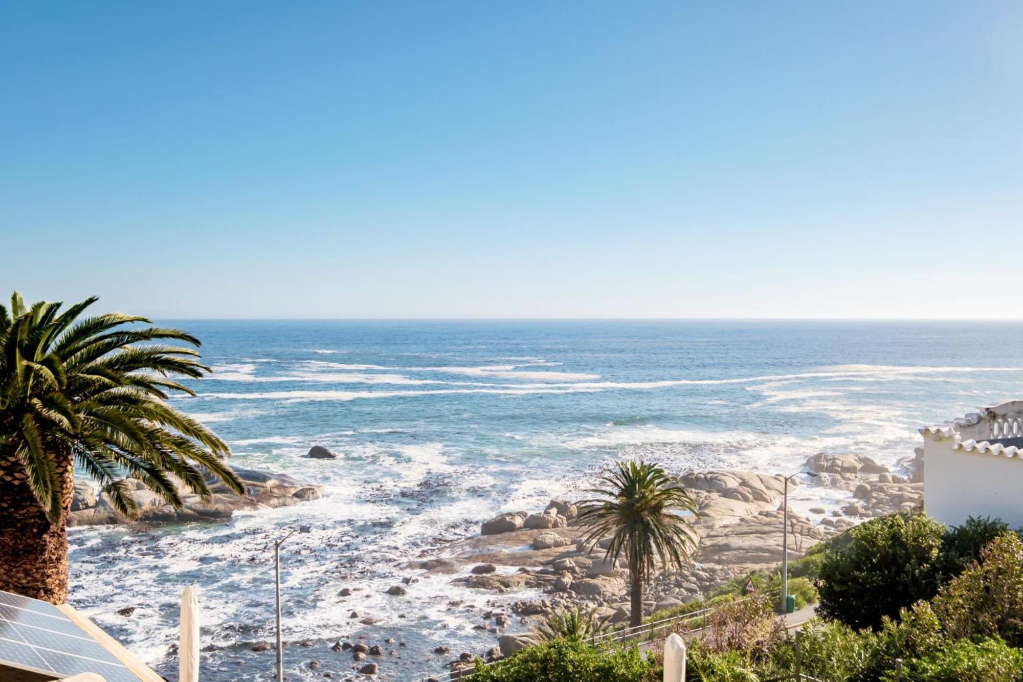 Camps Bay Terrace Suite เคปทาวน์ ภายนอก รูปภาพ