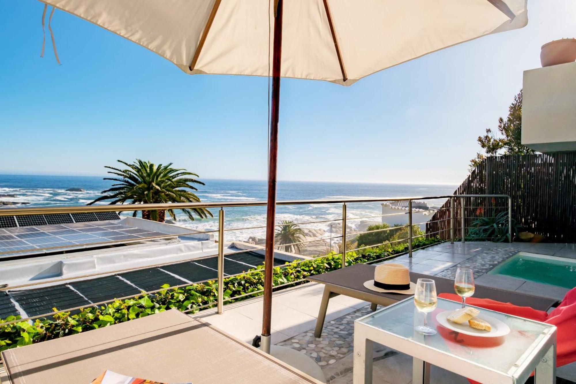 Camps Bay Terrace Suite เคปทาวน์ ภายนอก รูปภาพ
