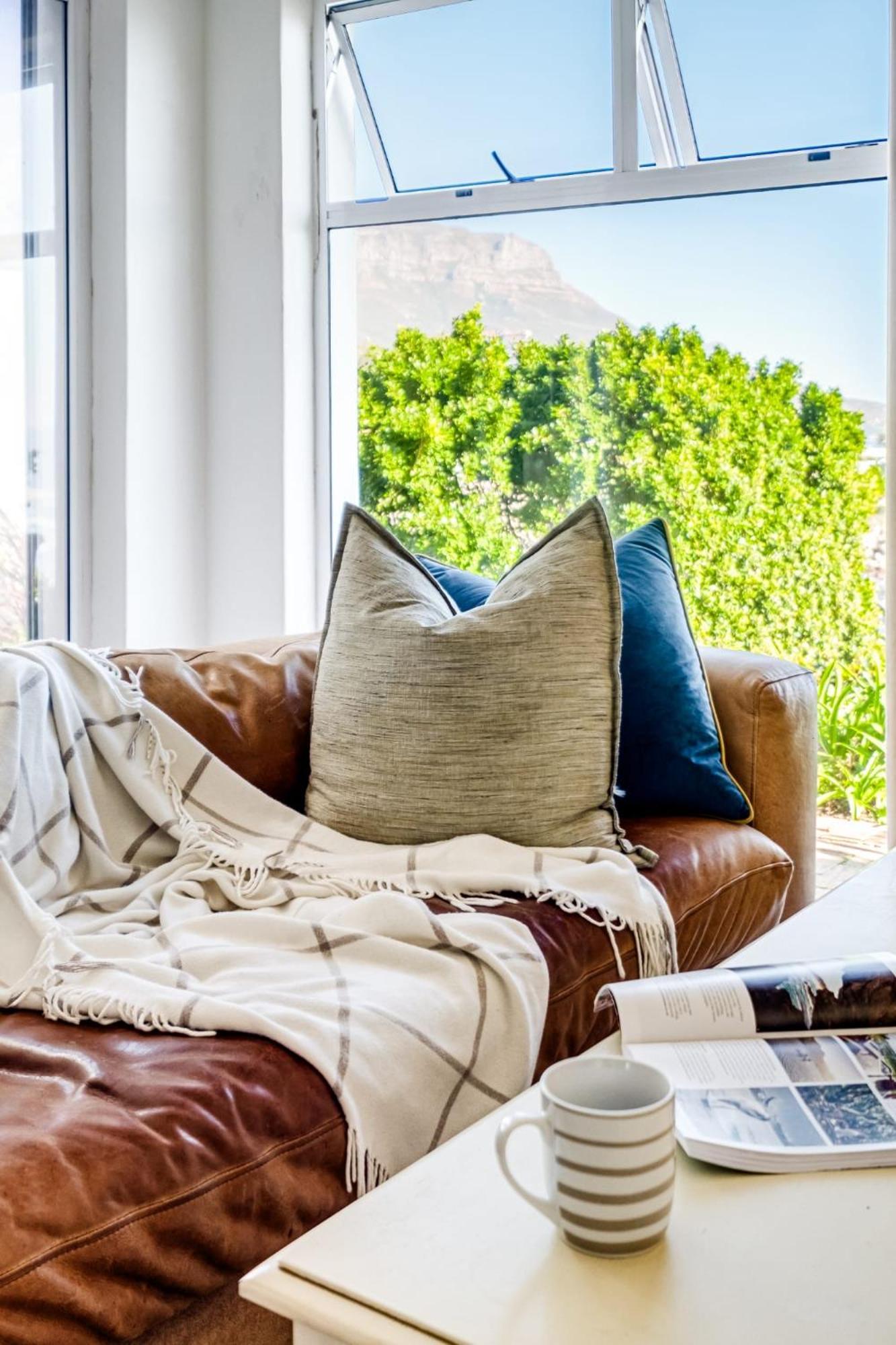Camps Bay Terrace Suite เคปทาวน์ ภายนอก รูปภาพ