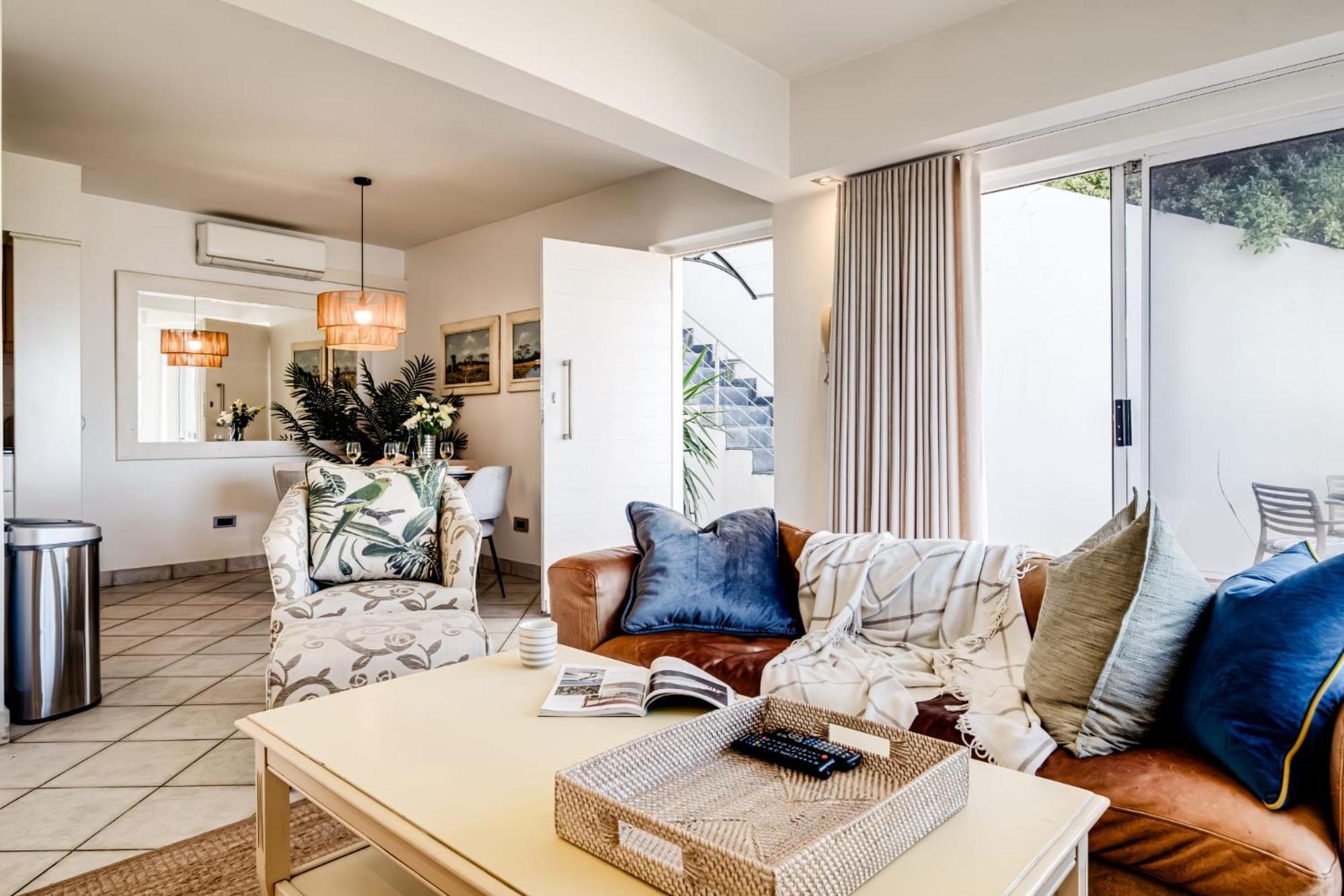 Camps Bay Terrace Suite เคปทาวน์ ภายนอก รูปภาพ